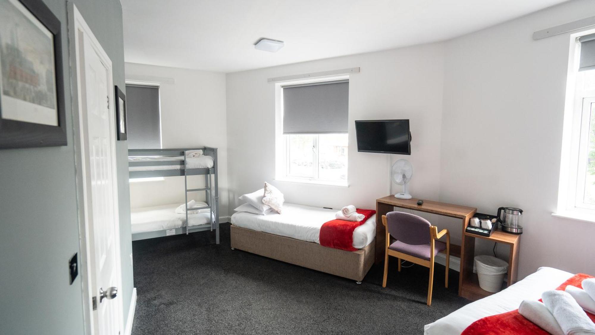 Imperial Salford Hotel Extérieur photo