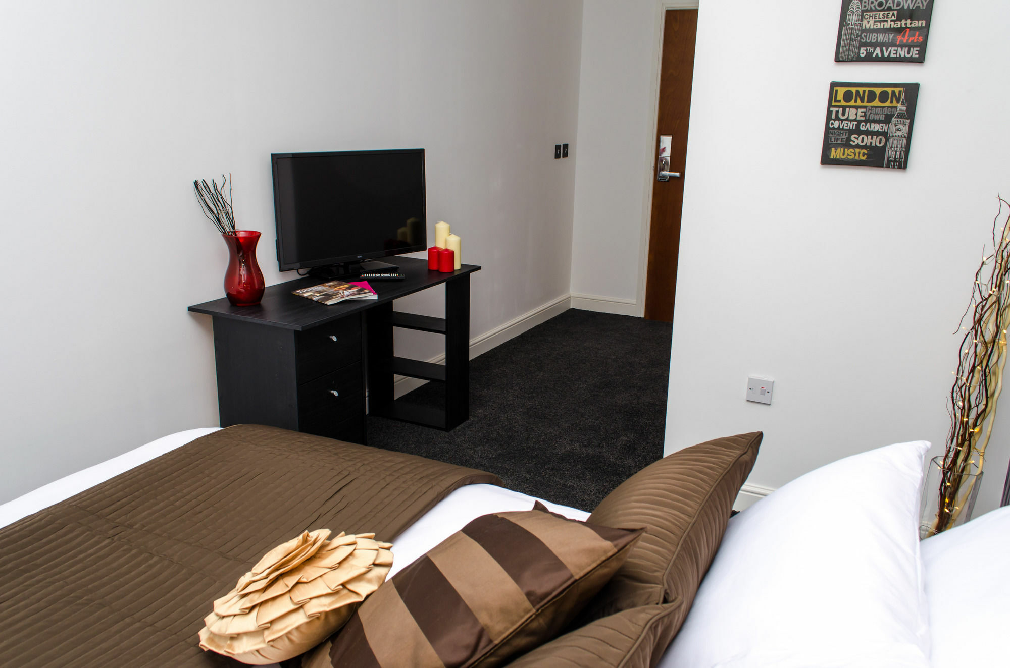 Imperial Salford Hotel Extérieur photo
